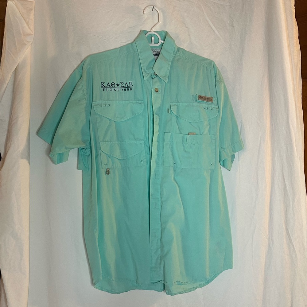 Seafoam Columbia PFG size small never been worn